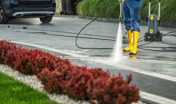 Best Commercial Pressure Washing  in Weed, CA